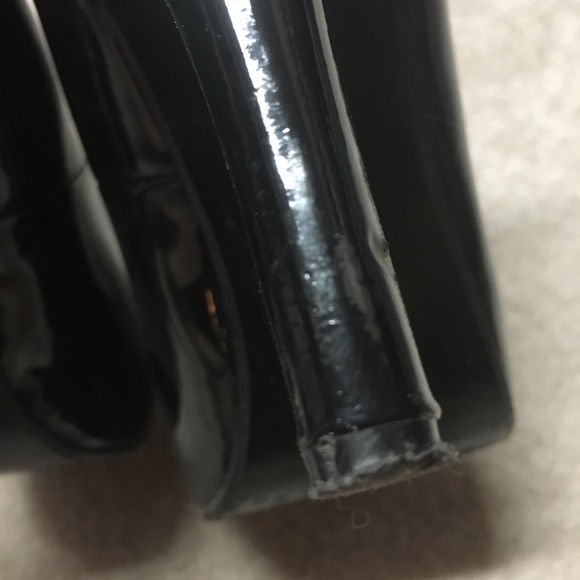 GUESS PATENT LEATHER BLACK PUMPS✨ - Picture 5 of 7